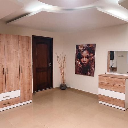 Sky Suites East Legon Accra Exterior photo