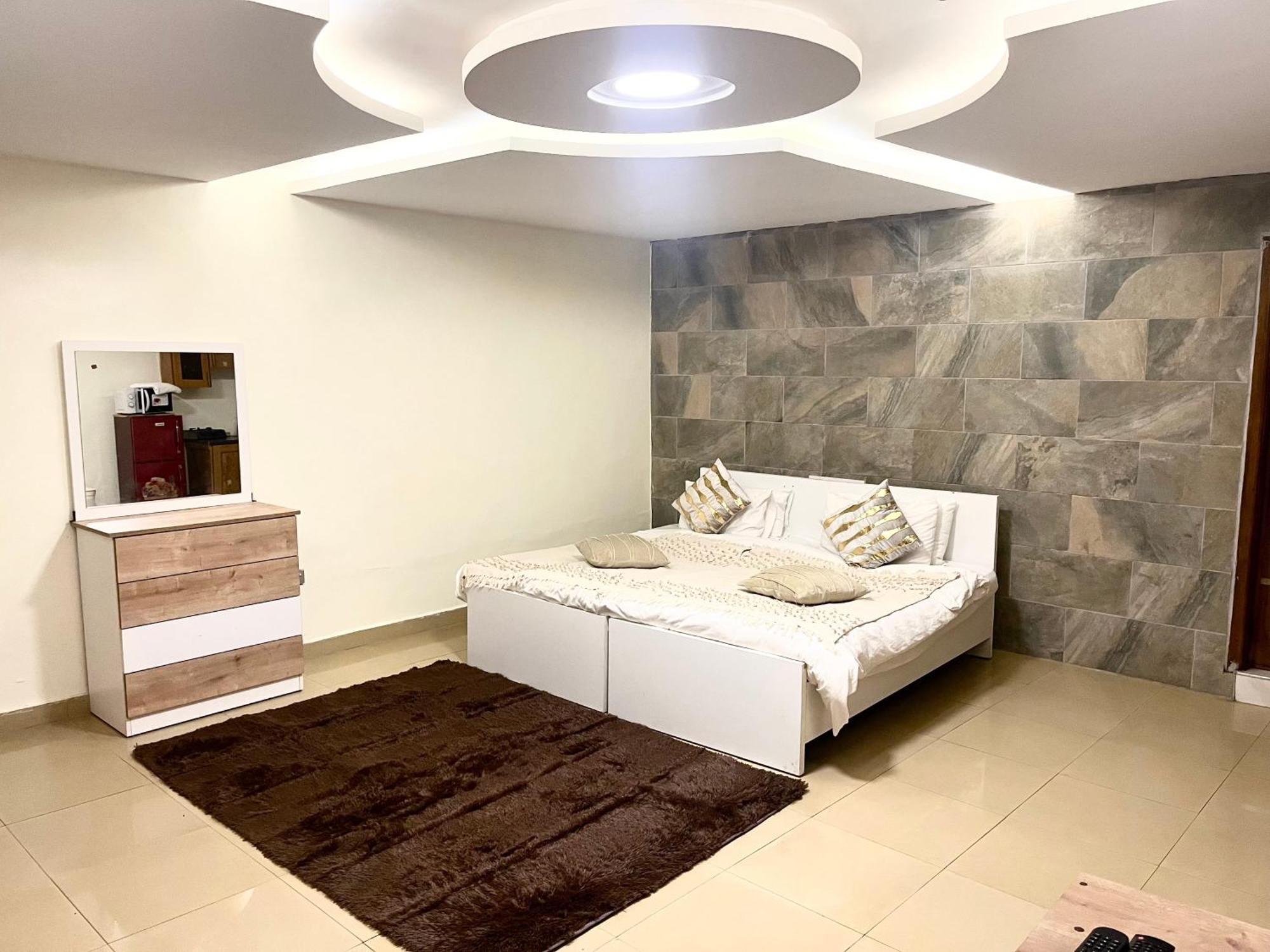 Sky Suites East Legon Accra Exterior photo