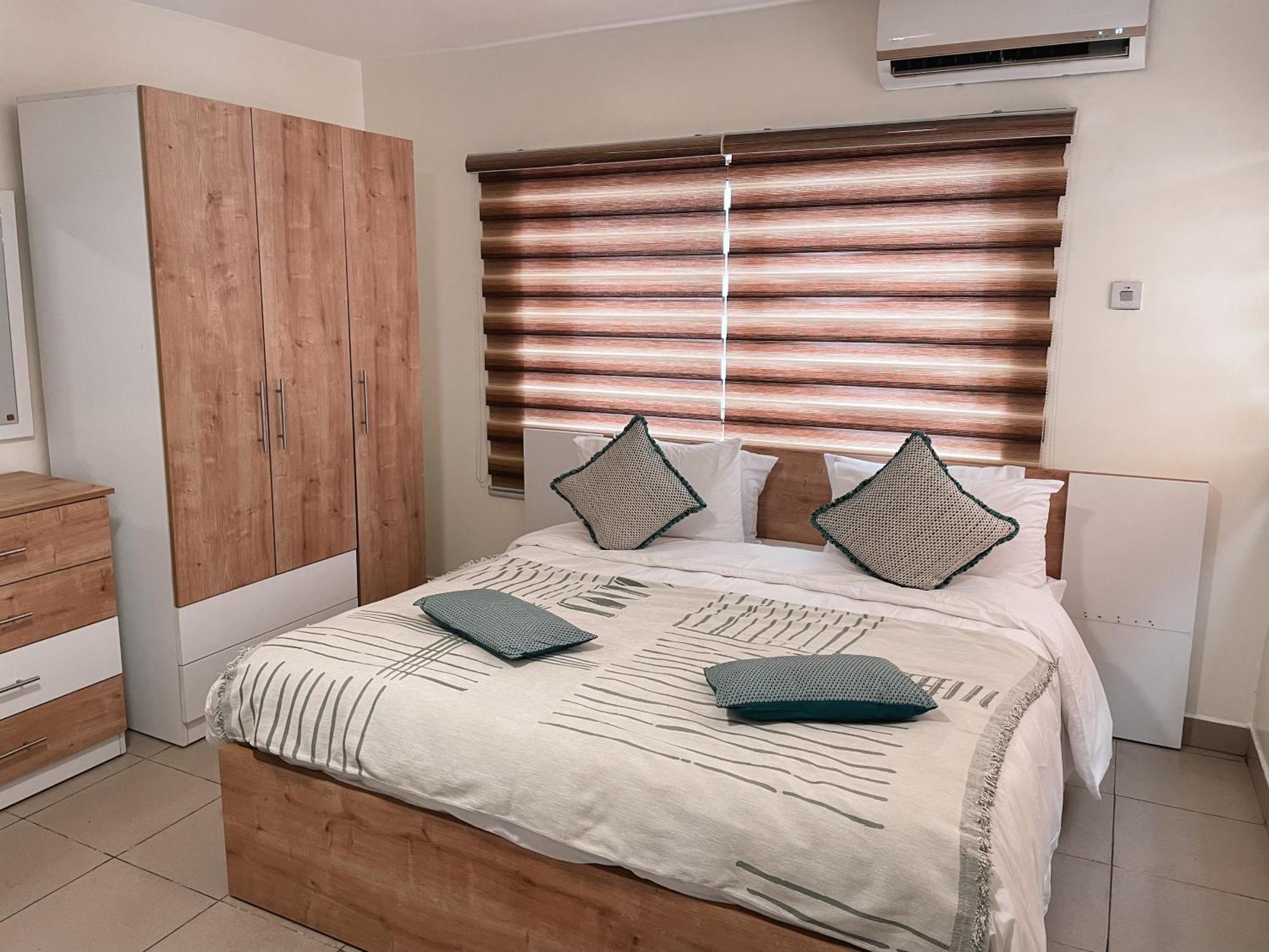 Sky Suites East Legon Accra Exterior photo
