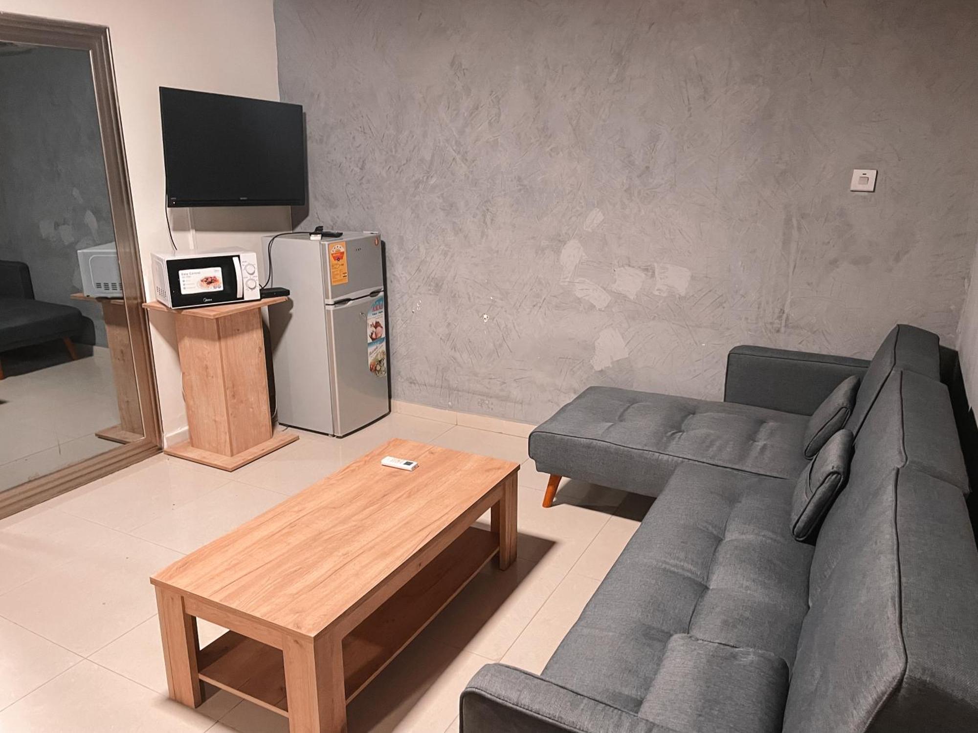 Sky Suites East Legon Accra Exterior photo